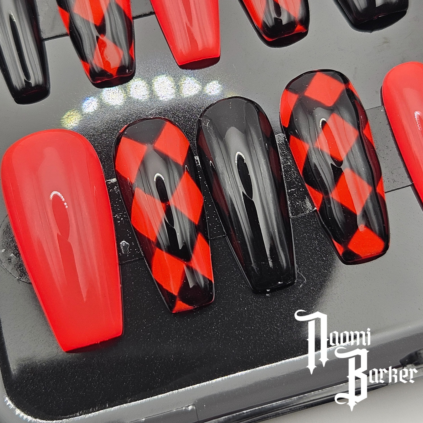Red and Black Diamond Check