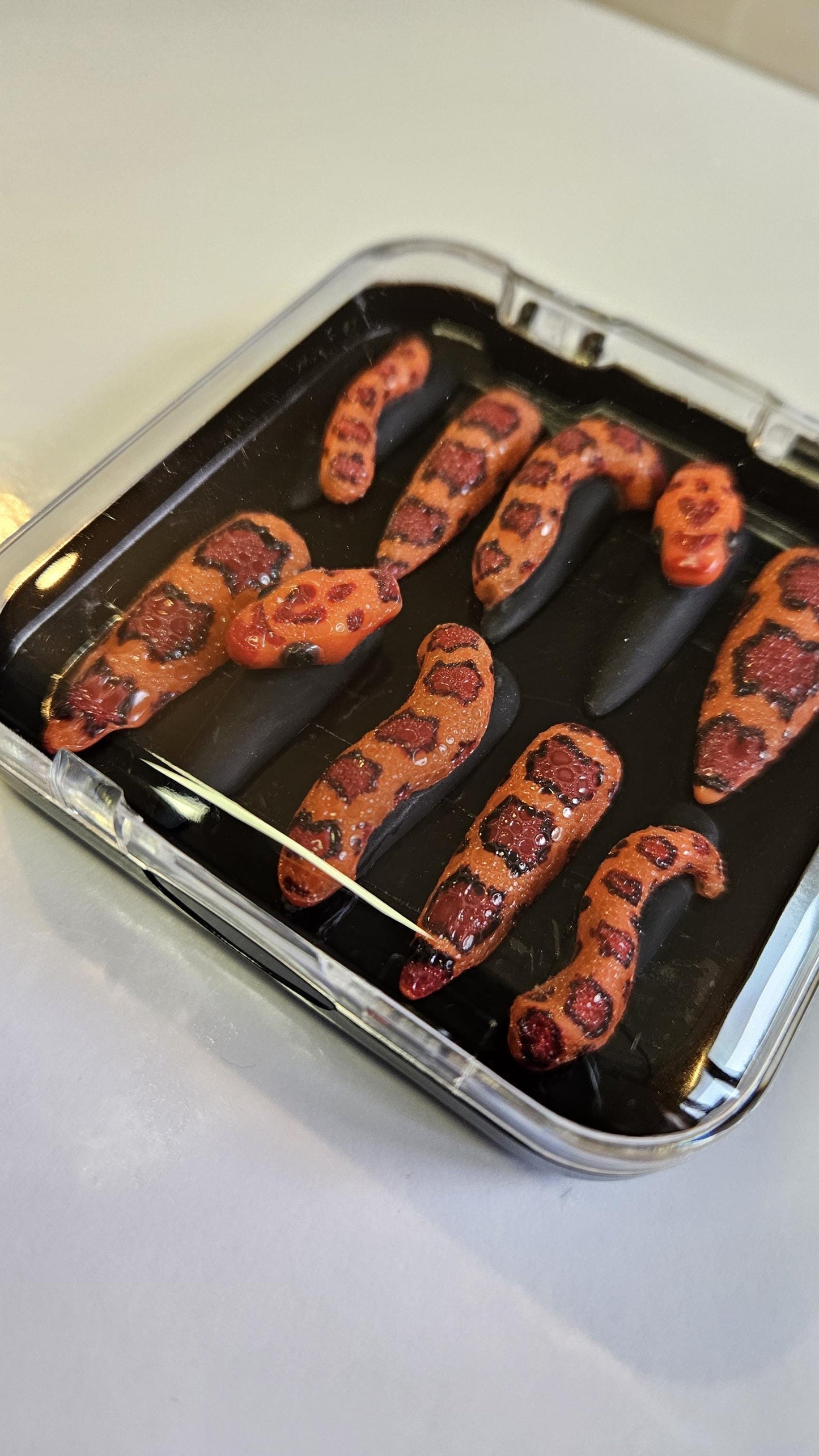 3D Snake Design. Choose Nail Shape and Length.