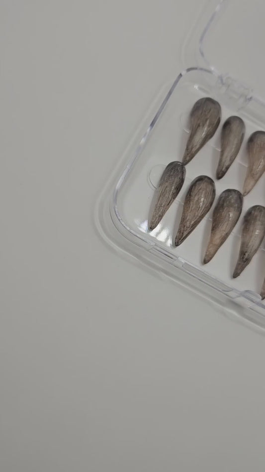 Realistic Dirty Claws