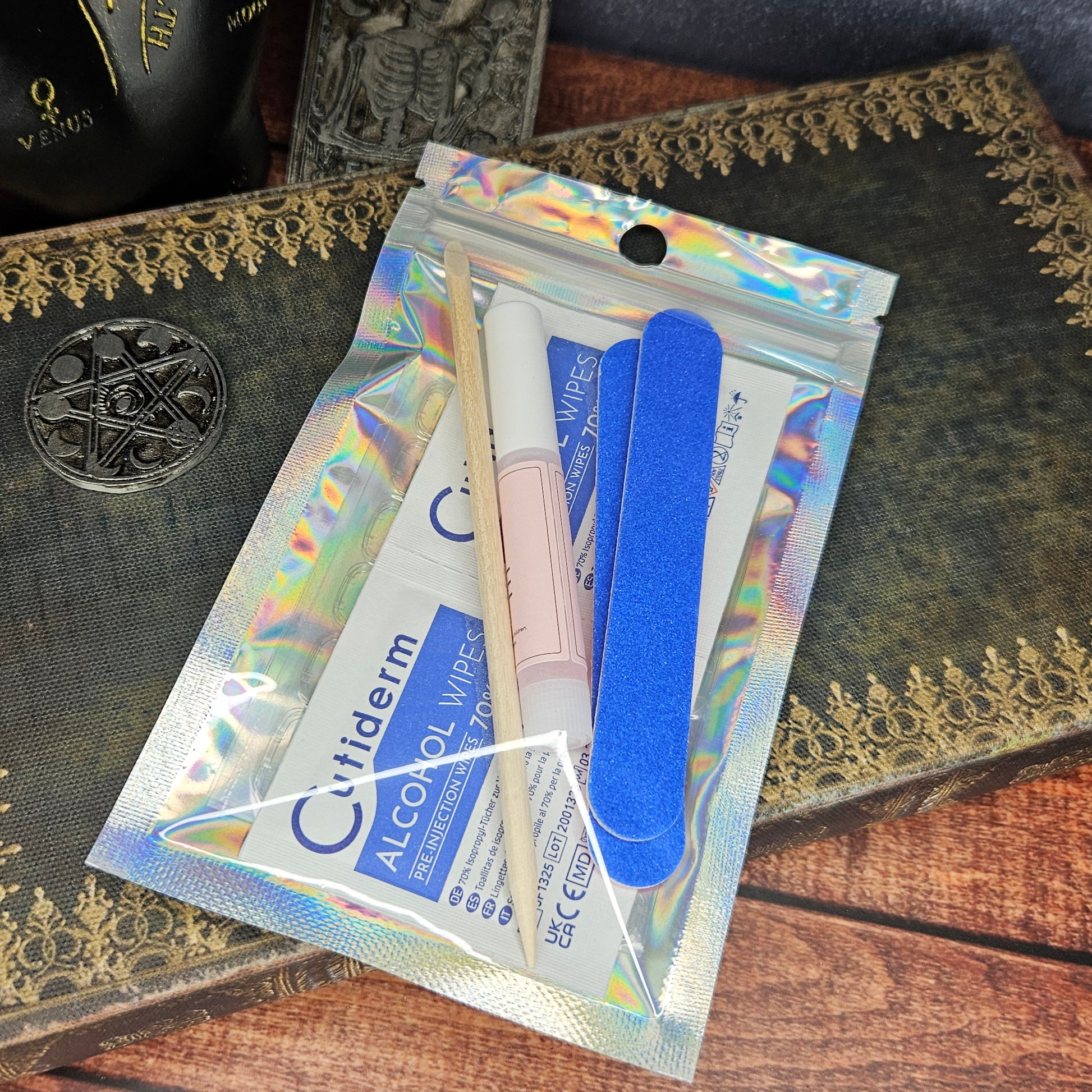 Adhesion kit
