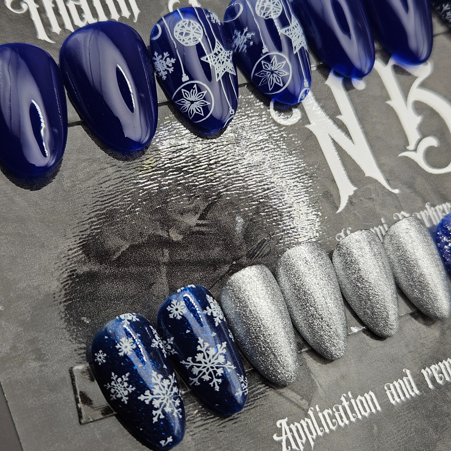 Ready to Ship - Blue Xmas - Almond Short