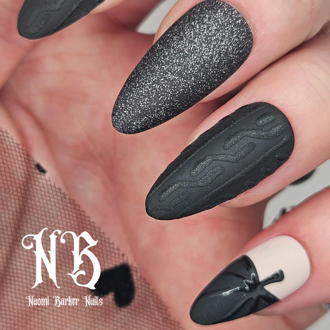 Halloween - Black pumpkin on nude, sweater, black glitter