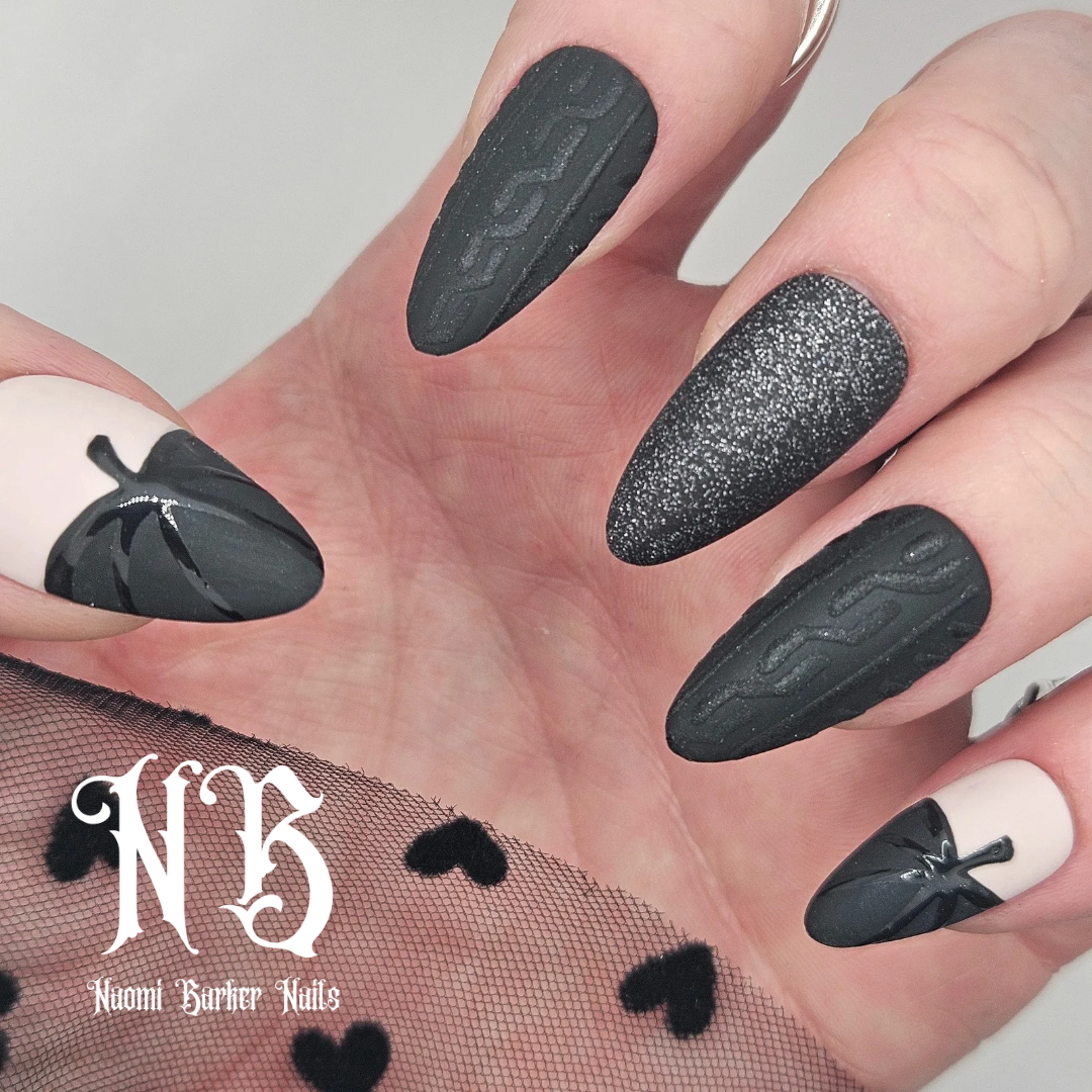 Halloween - Black pumpkin on nude, sweater, black glitter