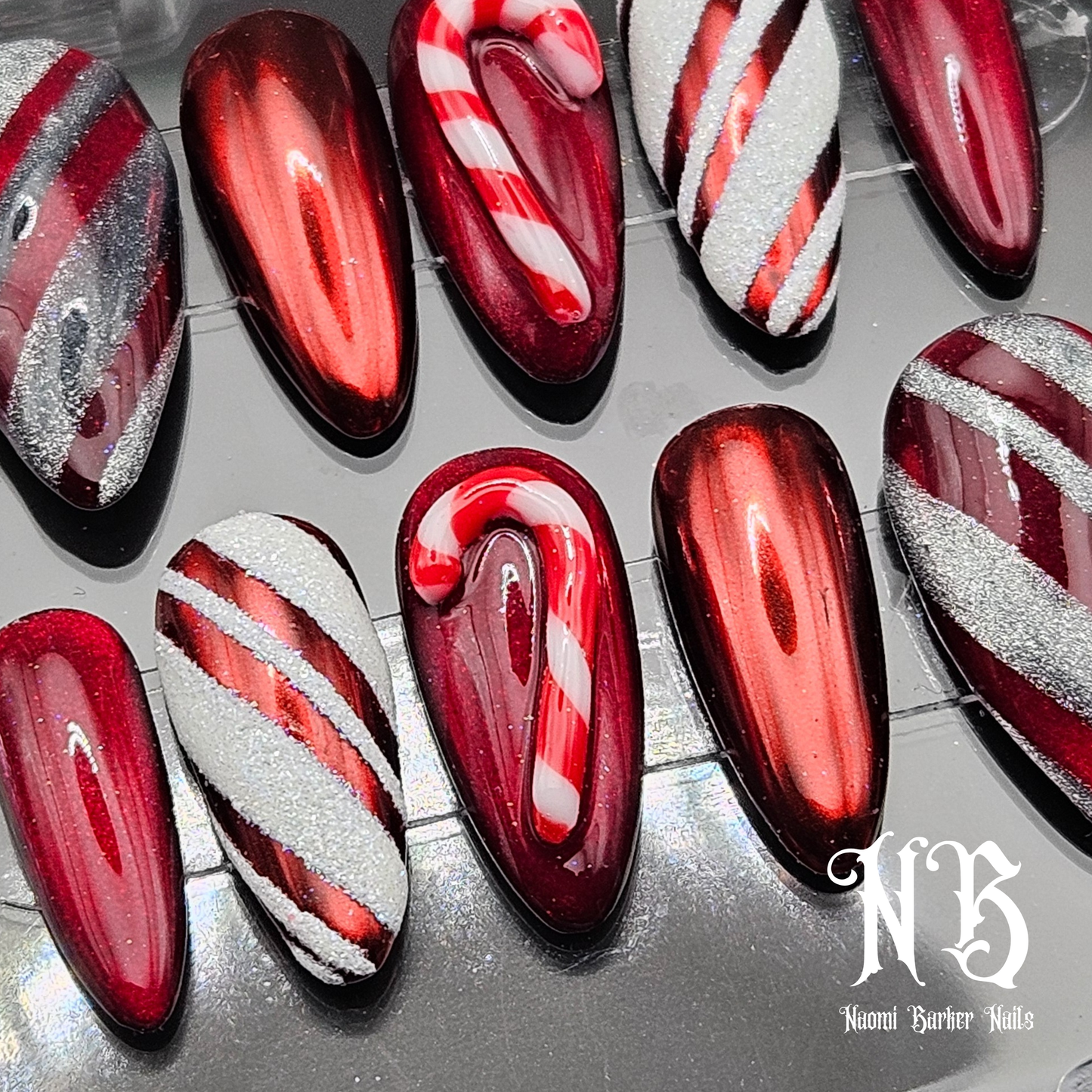 Candy Cane Xmas Nails