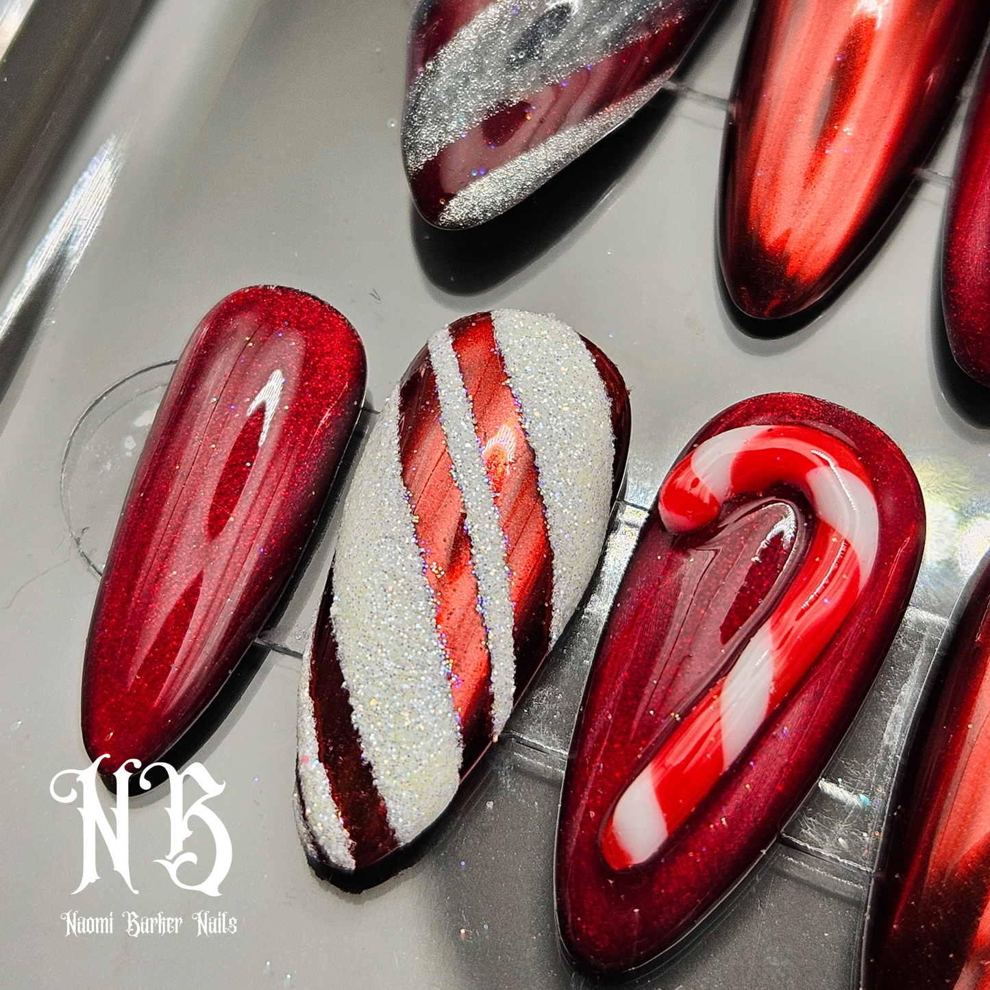 Candy Cane Xmas Nails