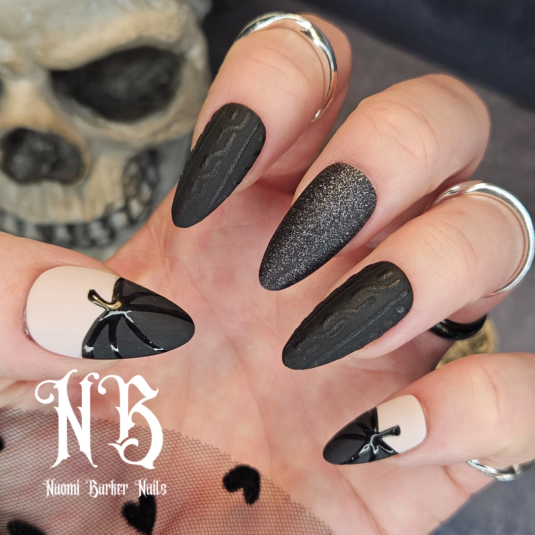 Halloween - Black pumpkin on nude, sweater, black glitter