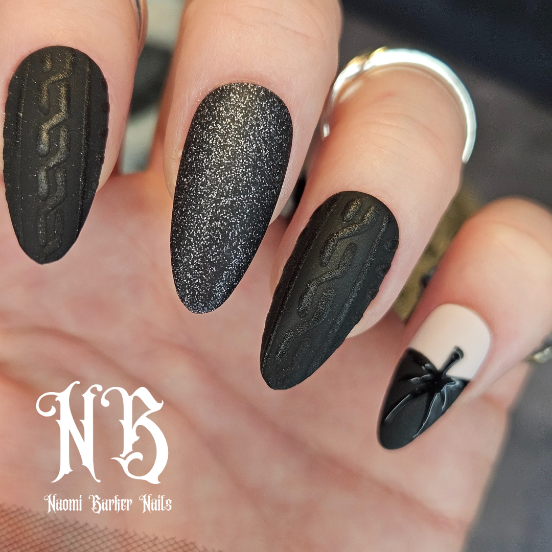 Halloween - Black pumpkin on nude, sweater, black glitter